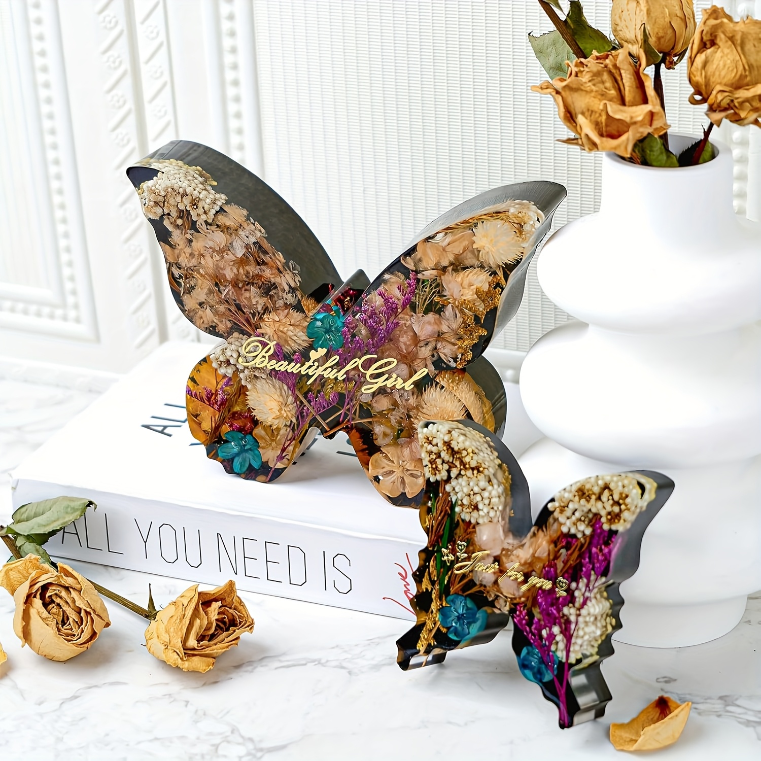 Two sizes of butterfly resin m – Flower Preservation Resin recenzja i cena